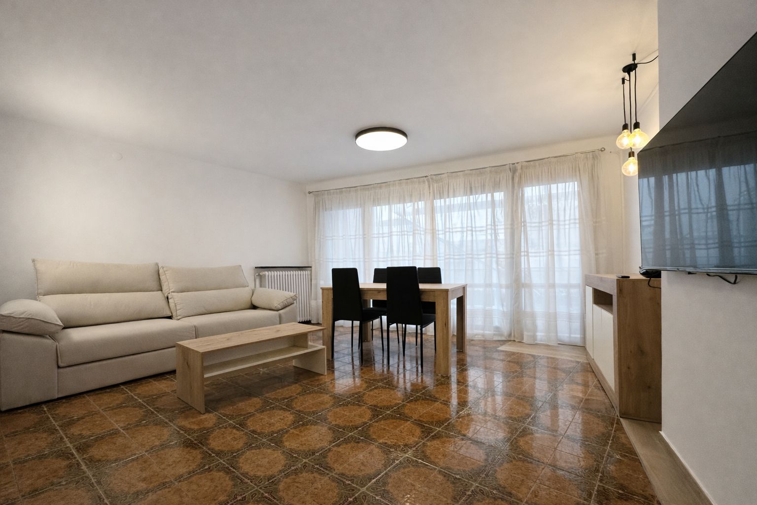 Sala d'estar de Pis de lloguer en Vic amb Calefacció