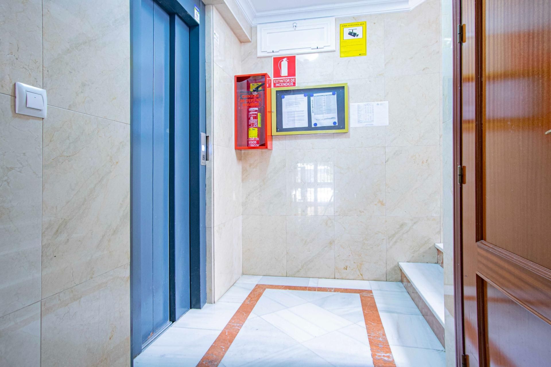Piso en venta en  Sevilla Capital con Terraza