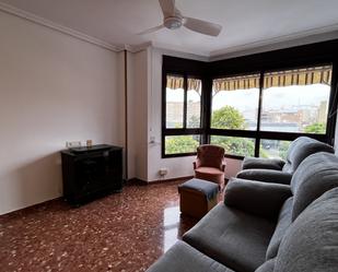 Living room of Flat to rent in Burjassot  with Air Conditioner