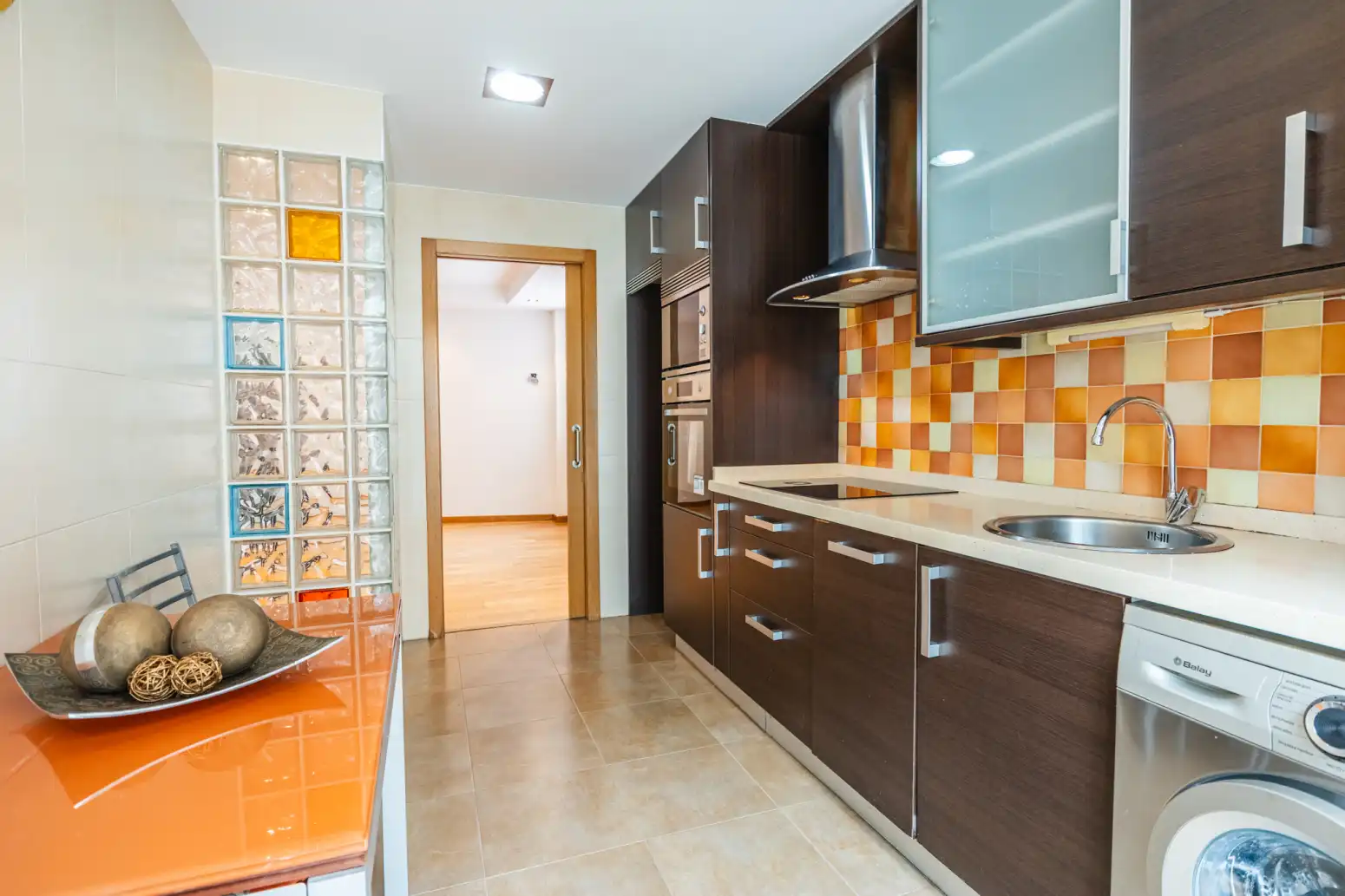Cocina de Piso de alquiler en San Martín del Rey Aurelio con Calefacción, Terraza y Trastero