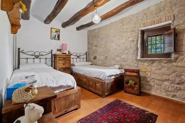 Habitación de Finca rústica en venta en Querol con Calefacción, Jardín privado y Terraza