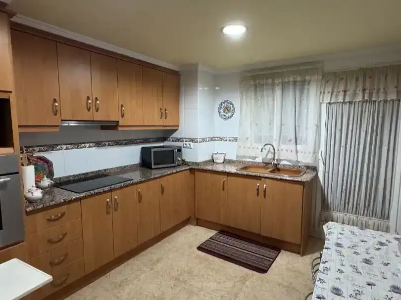 Cocina de Piso en venta en Sagunto / Sagunt con Terraza y Balcón