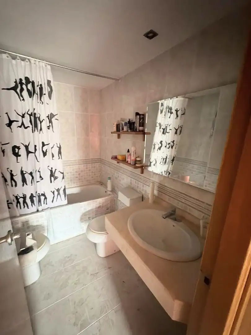 Baño de Ático en venta en Valencia con Calefacción, Jardín privado y Terraza