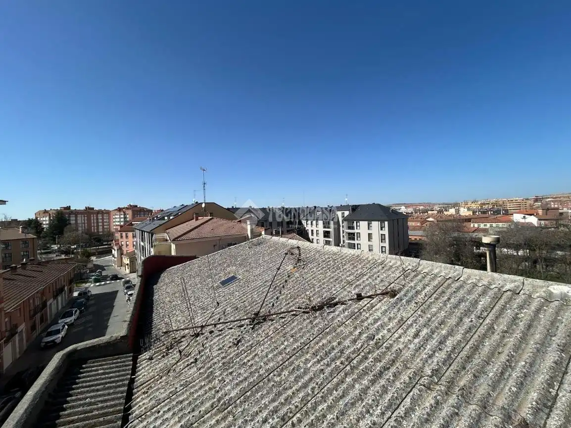 Vista exterior de Pis en venda en Medina del Campo