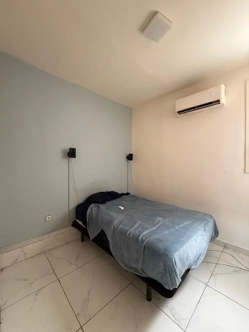 Bedroom of Flat for sale in L'Hospitalet de Llobregat  with Terrace