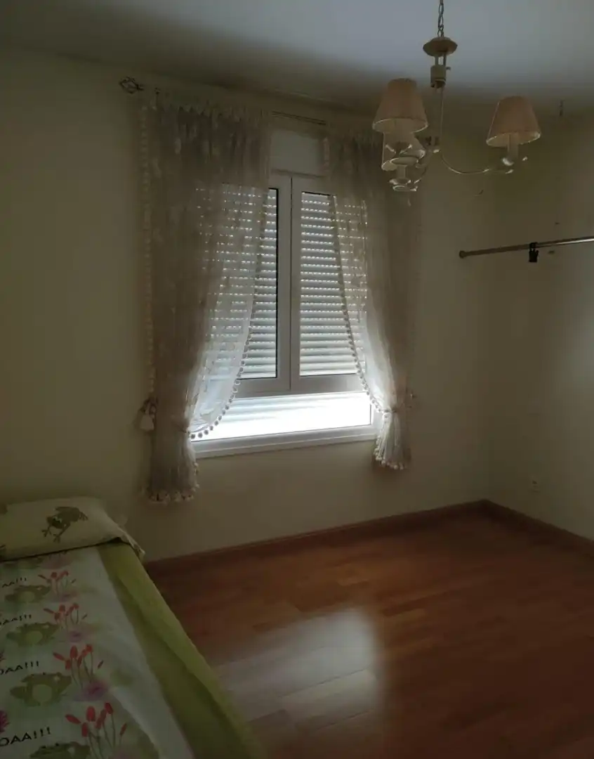 Habitación de Casa adosada en venta en Fuensaldaña con Calefacción y Trastero