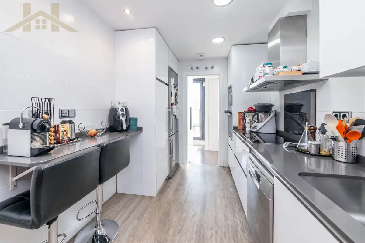 Kitchen of Attic for sale in Valdemoro  with Air Conditioner, Heating and Terrace