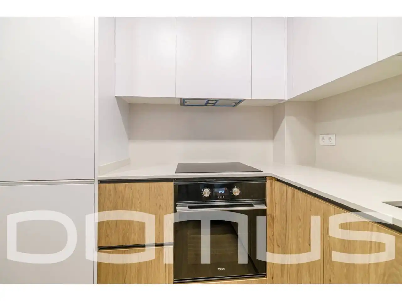Kitchen of Flat for sale in Sant Boi de Llobregat  with Air Conditioner, Heating and Storage room