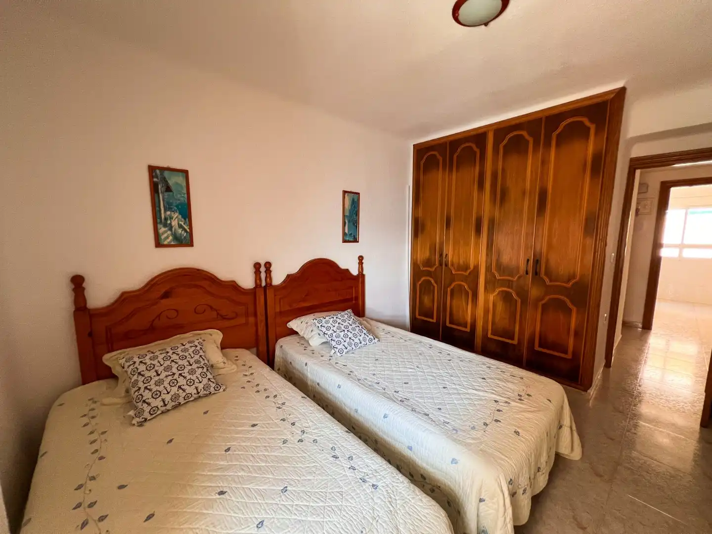 Habitación de Apartamento en venta en Torrevieja con Aire acondicionado, Calefacción y Terraza