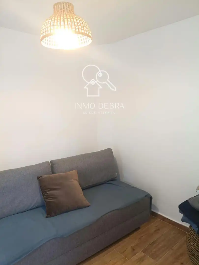 Habitación de Casa adosada en venta en Muros de Nalón