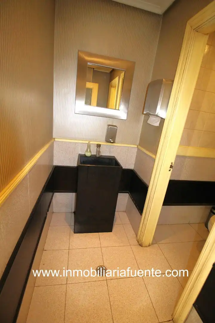 Local comercial en venda a Zalla, imagen 15