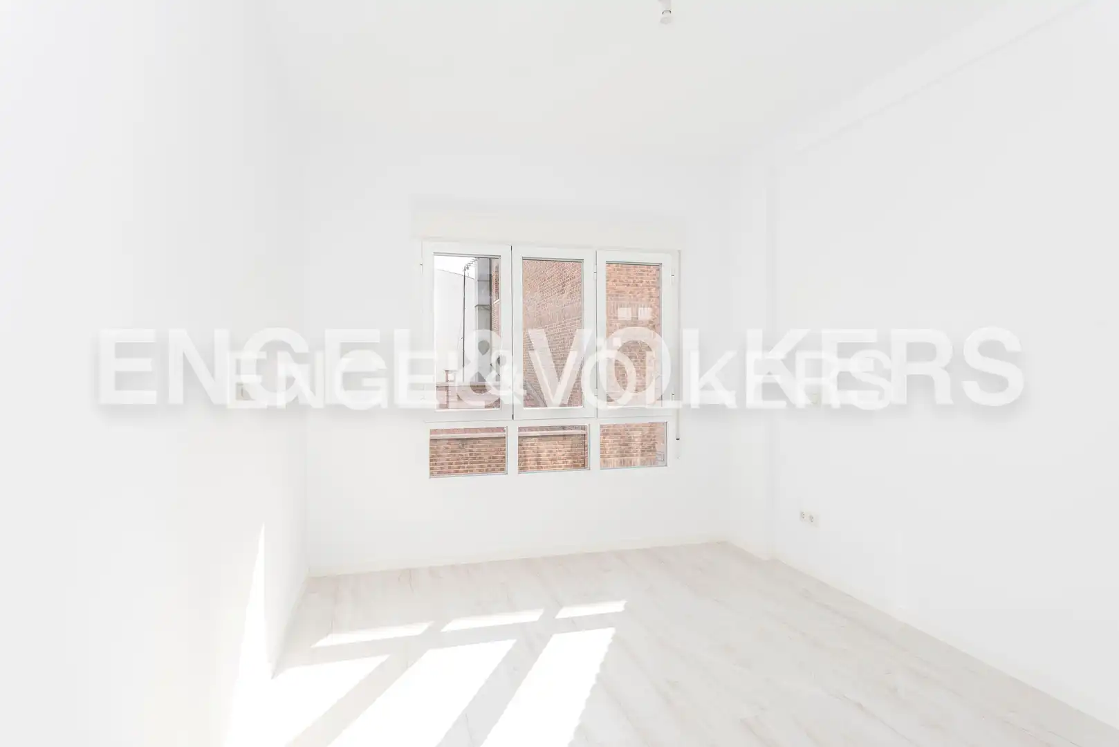 Habitación de Piso de alquiler en Madrid con Aire acondicionado, Calefacción y Terraza