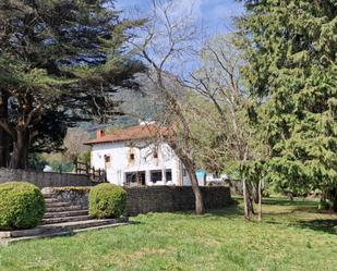 Jardí de Casa o xalet en venda en Valle de Mena amb Piscina