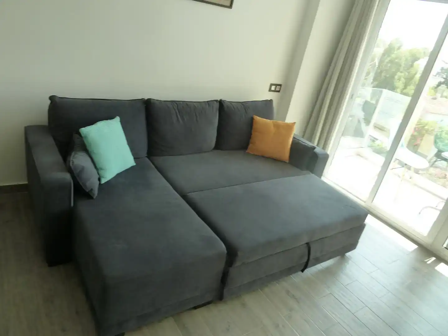 Wohnzimmer von Wohnung zur Miete in Rincón de la Victoria mit Klimaanlage und Schwimmbad