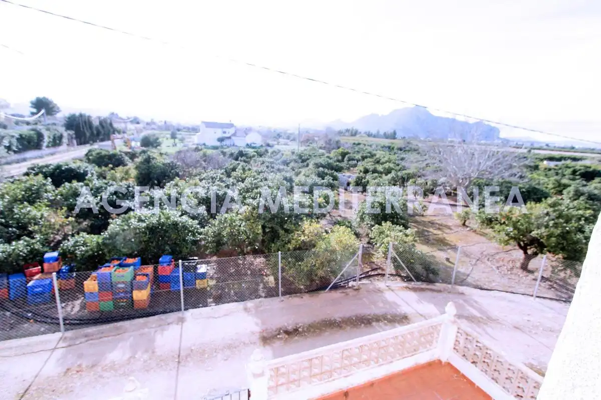 Chalet con jardín en venta en Ondara, imagen 2