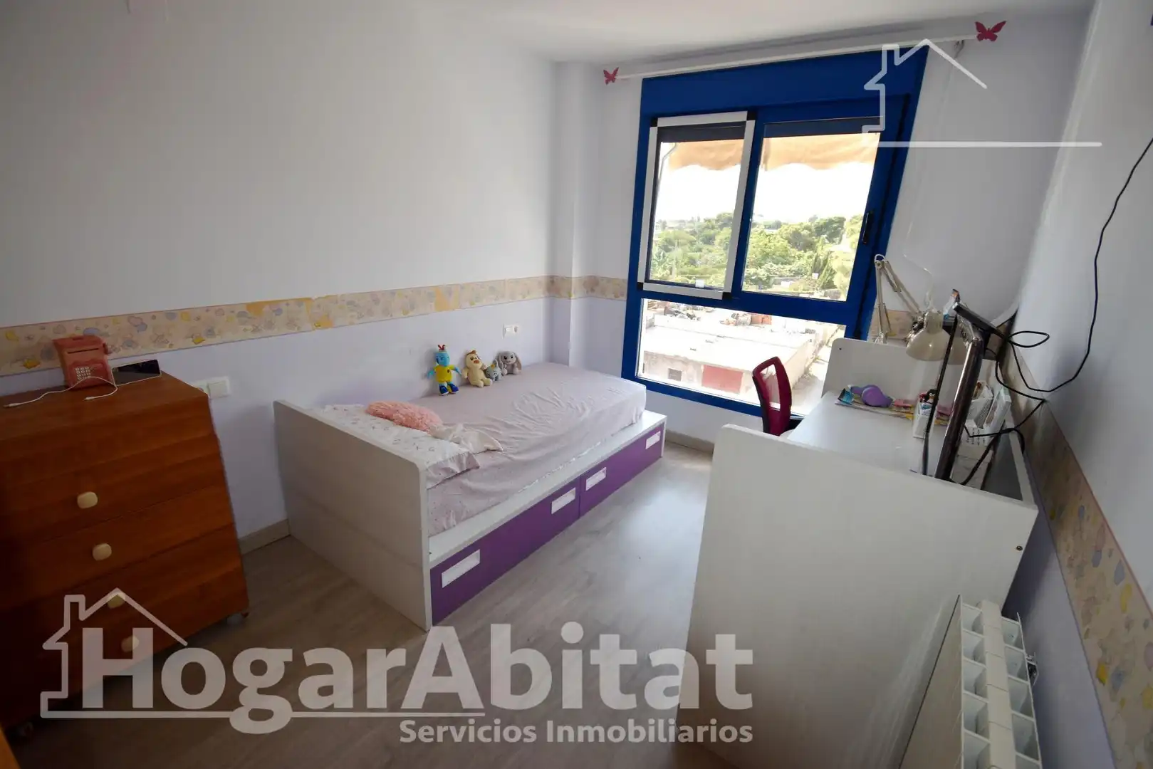 Flat for sale in Calle Ribesalbes, Madrigal