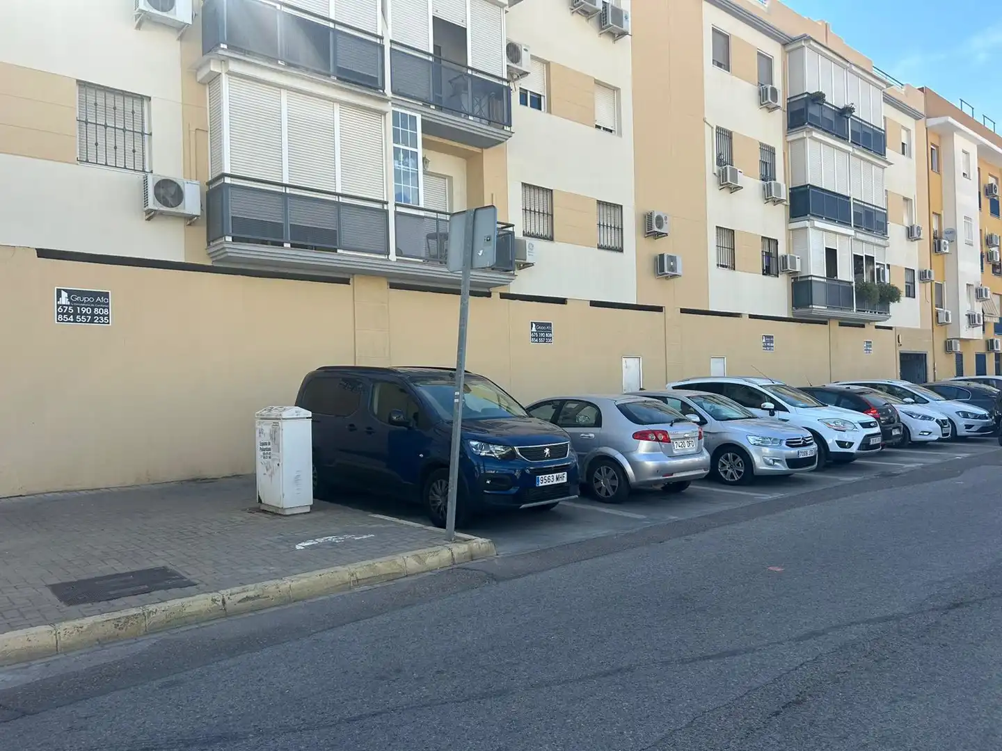 Aparcament de Local en venda en Alcalá de Guadaira