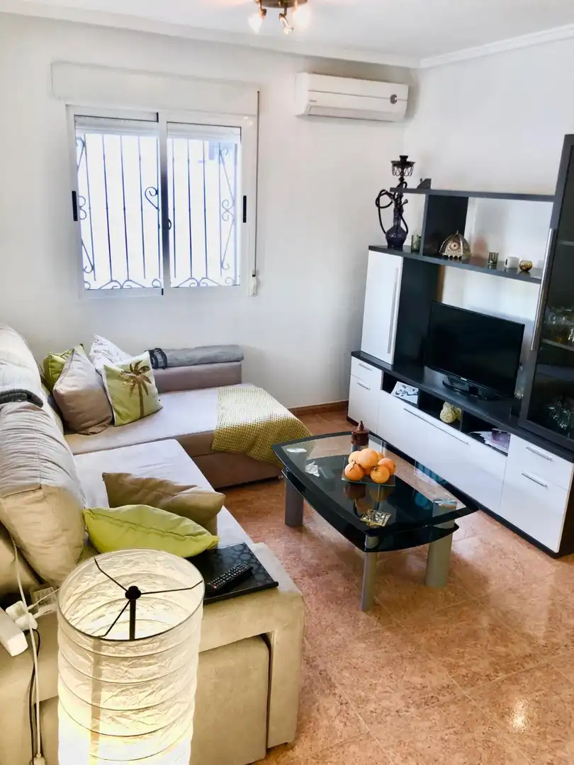 Wohnzimmer von Haus oder Chalet zur Miete in Orihuela mit Klimaanlage, Heizung und Terrasse