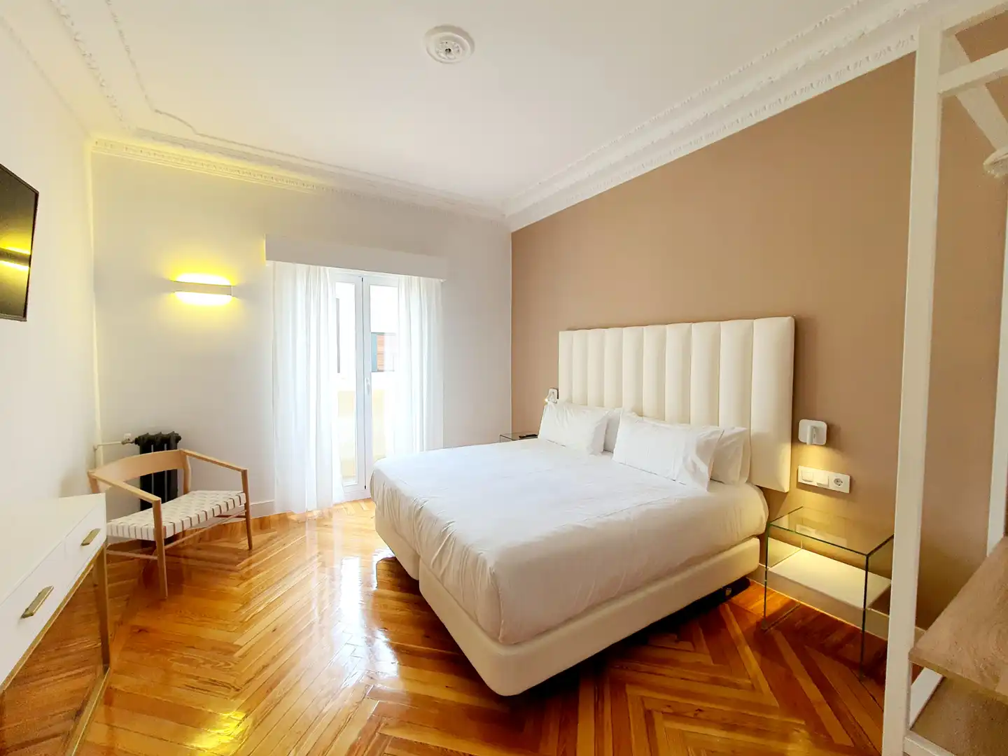 Bedroom of Attic for rent in Madrid  with Air Conditioner, Heating and Private garden