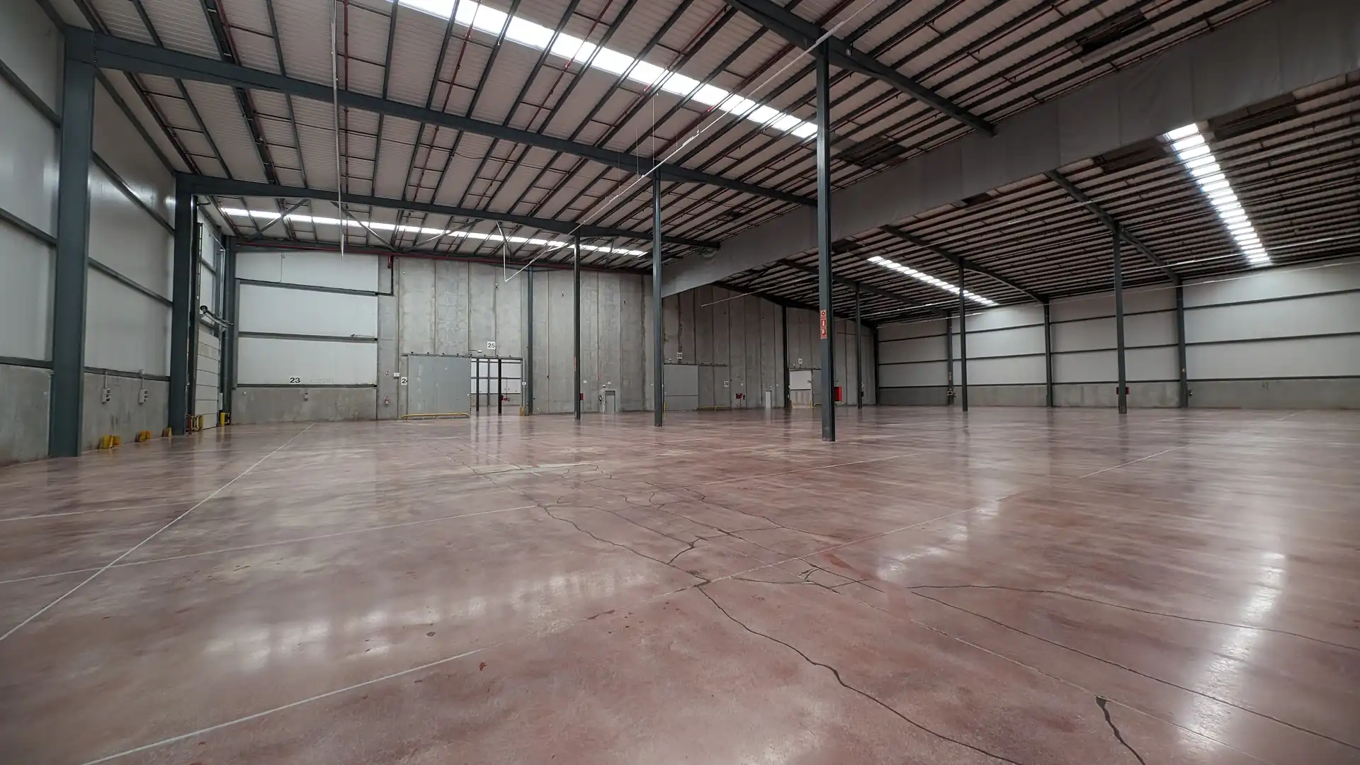 Nau industrial de lloguer en La Bisbal del Penedès