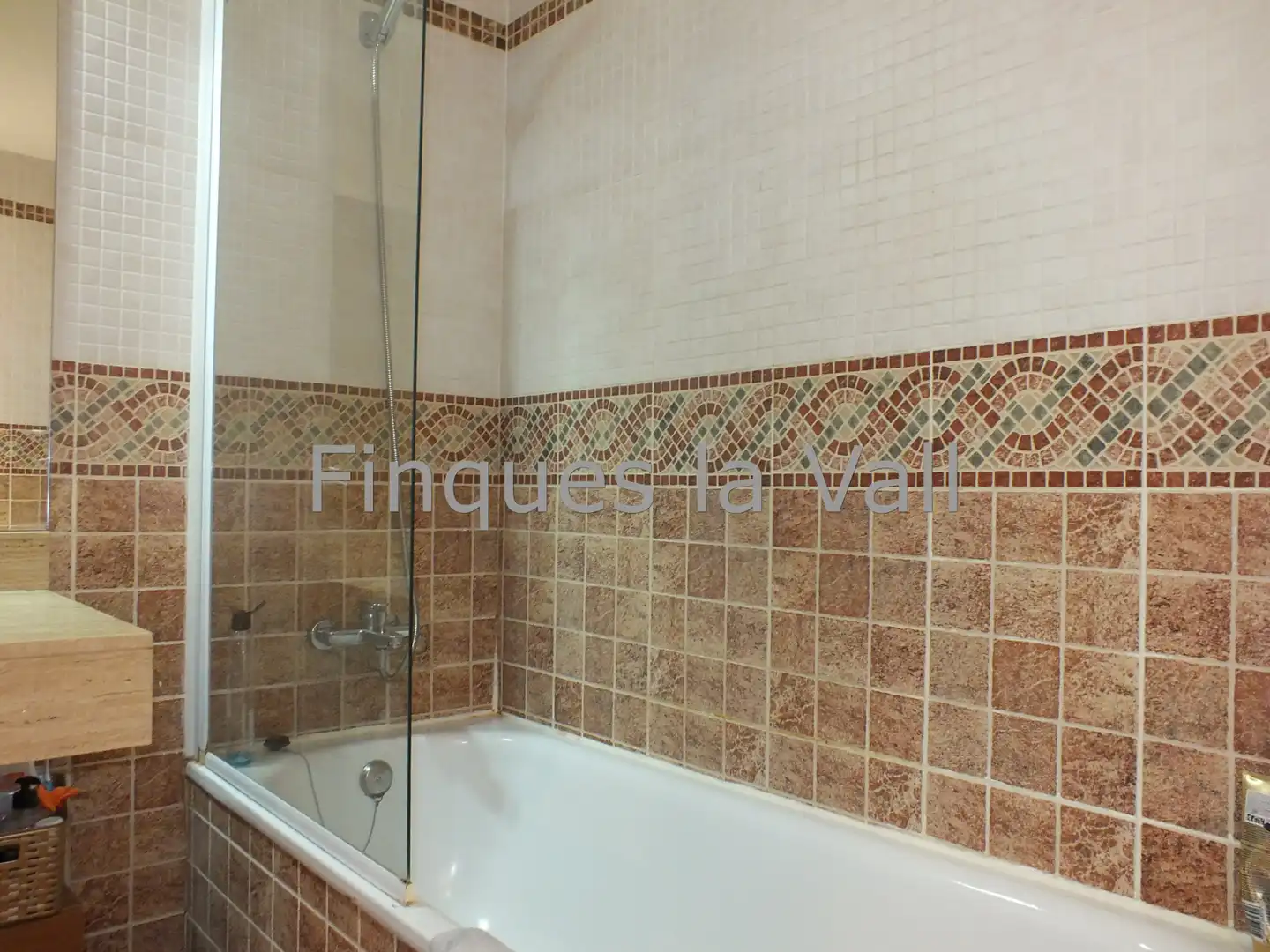 Baño de Piso en venta en Vic con Calefacción y Horno