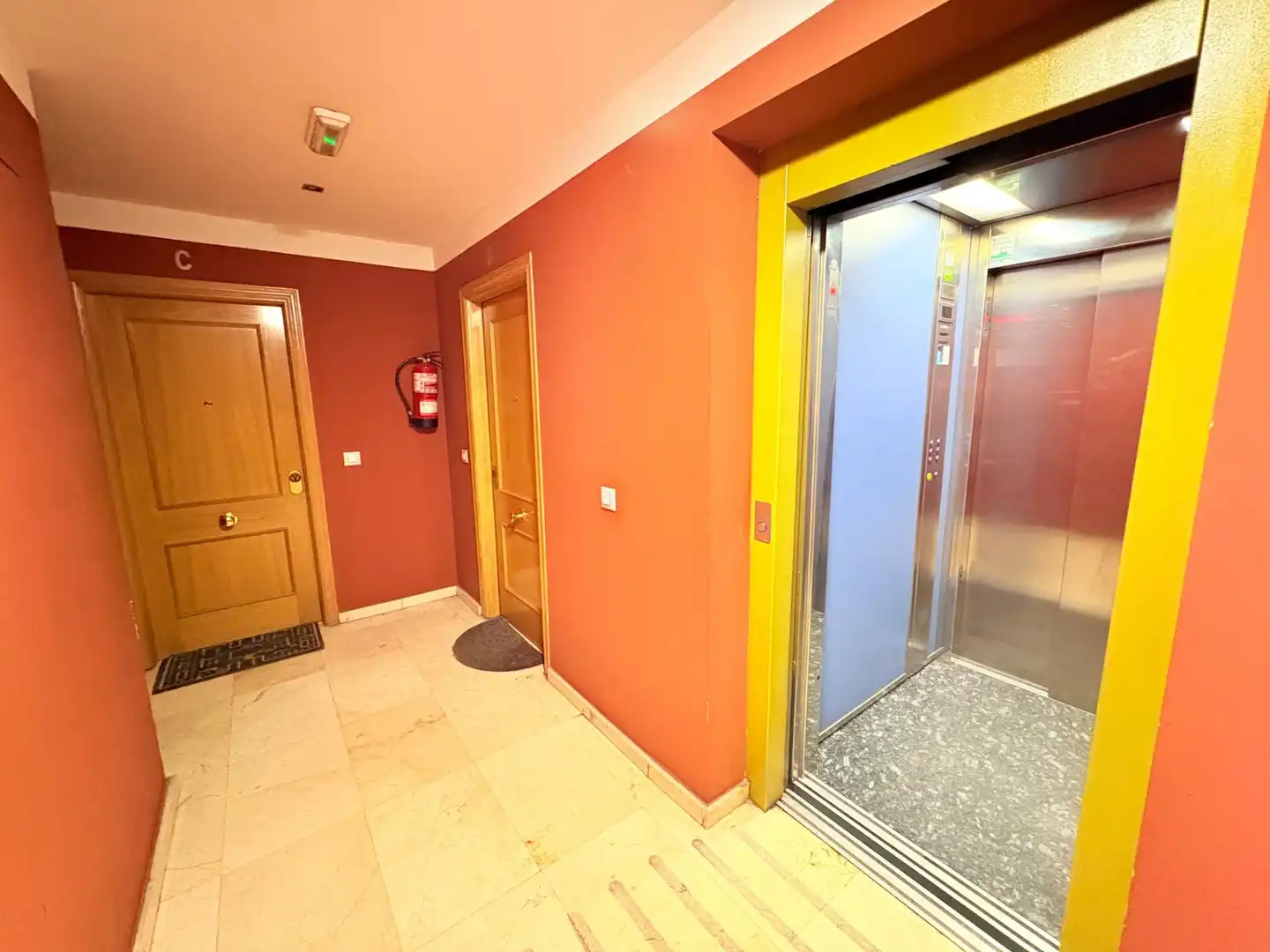 Apartments for rent in Flores de Sil - La Placa
