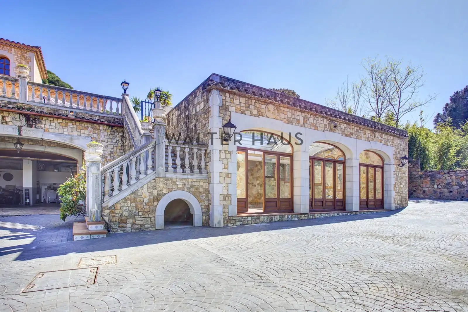 Vista exterior de Finca rústica en venta en Sant Feliu de Guíxols con Aire acondicionado, Jardín privado y Terraza