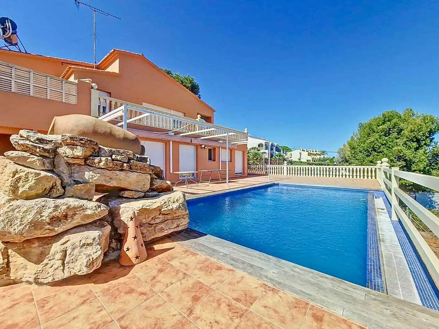 Swimming pool of Houses for sale in Dénia  with Air Conditioner, Heating and Private garden