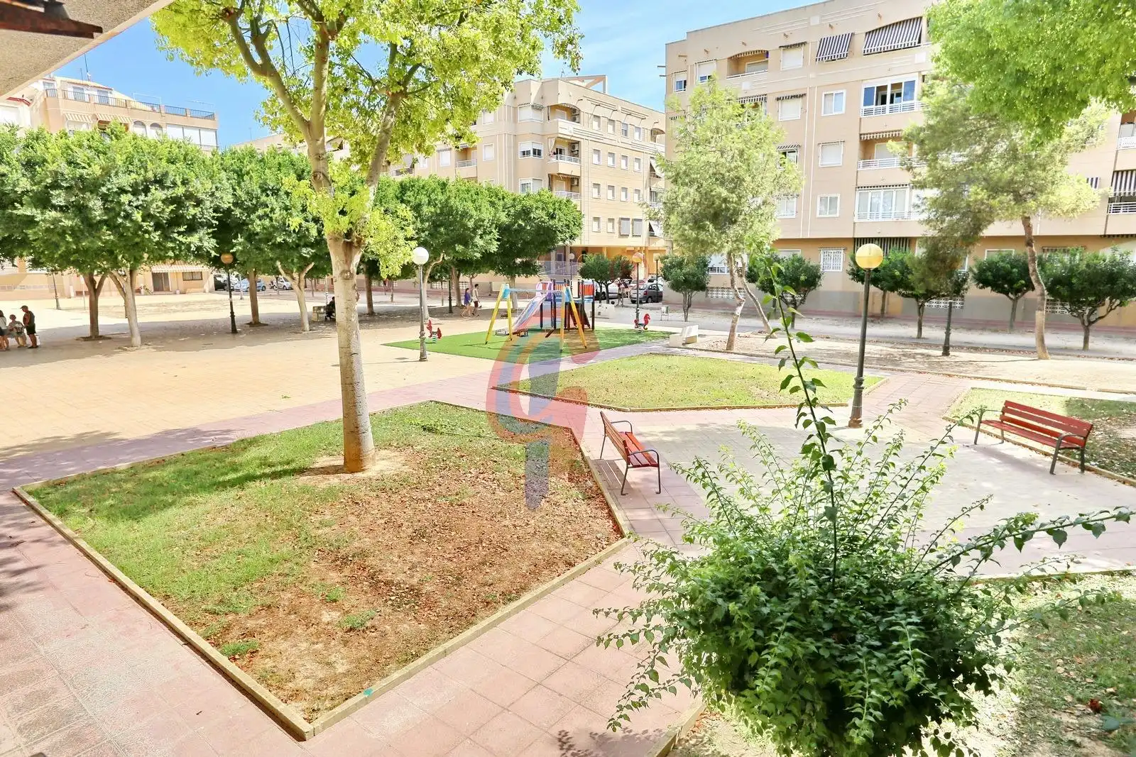 Vista exterior de Piso en venta en Guardamar del Segura con Aire acondicionado, Terraza y Amueblado