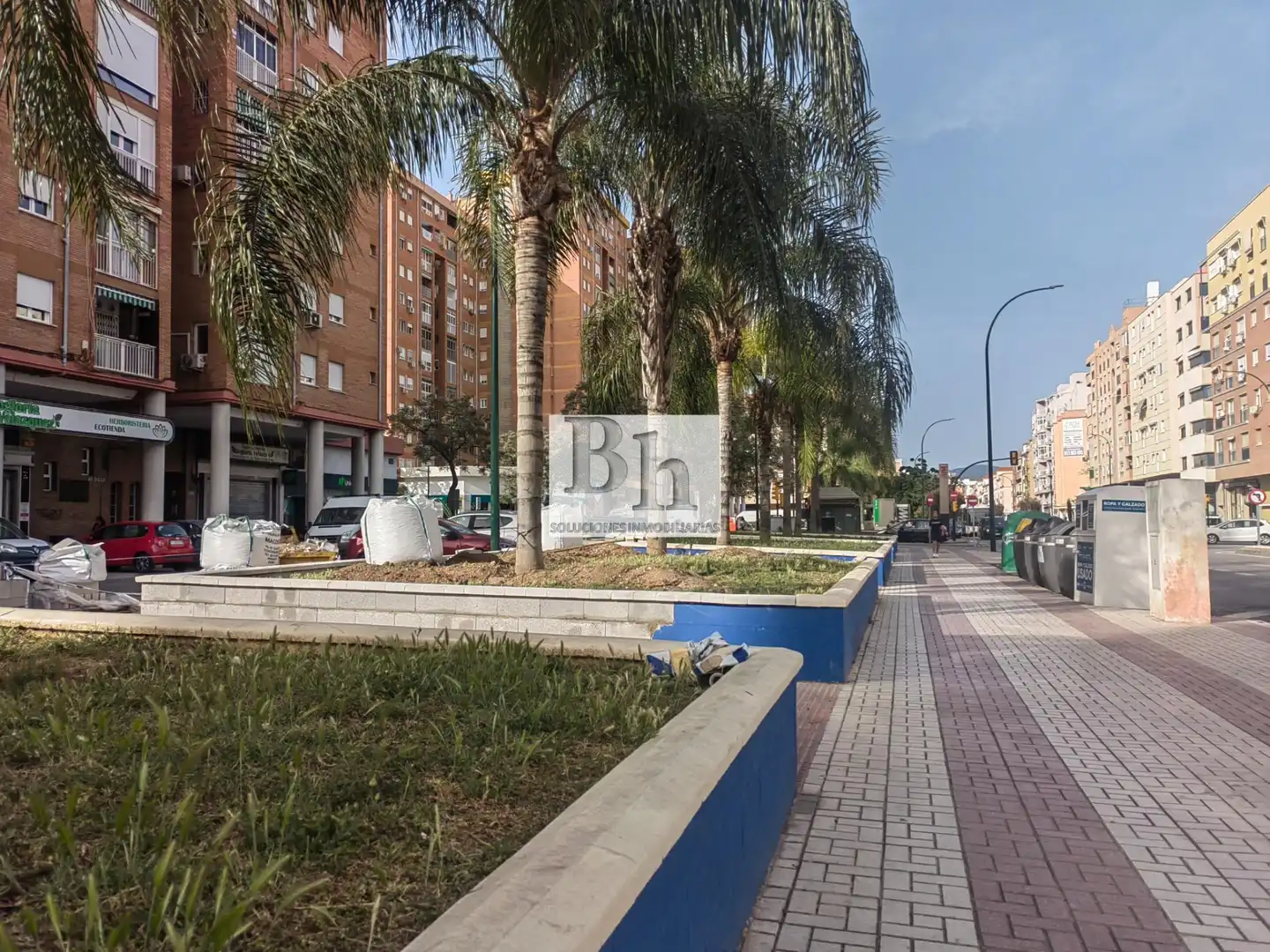Gewerbefläche zum Verkauf in Calle Manuel Vargas, imagen 2