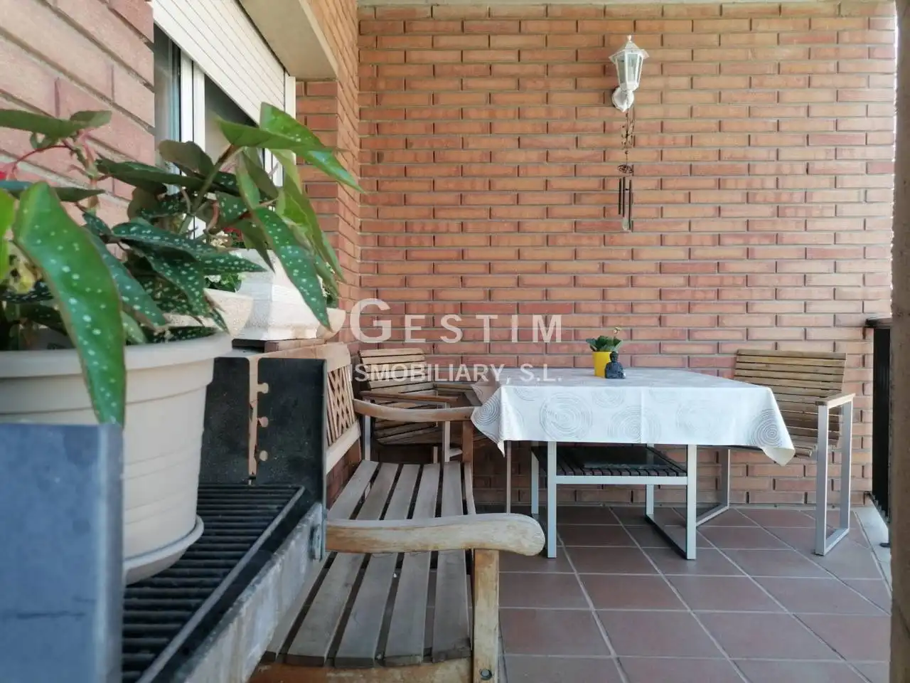 Terraza de Piso en venta en Manlleu con Calefacción, Terraza y Balcón