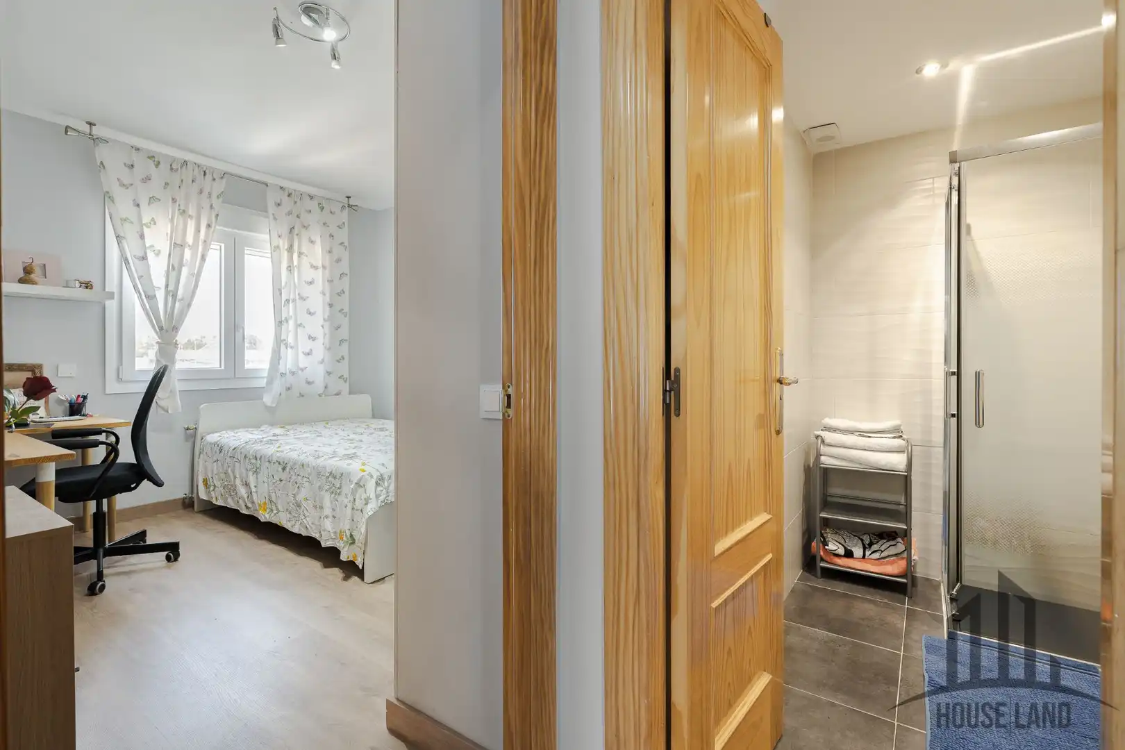 Habitación de Casa adosada en venta en Meco con Aire acondicionado, Calefacción y Trastero