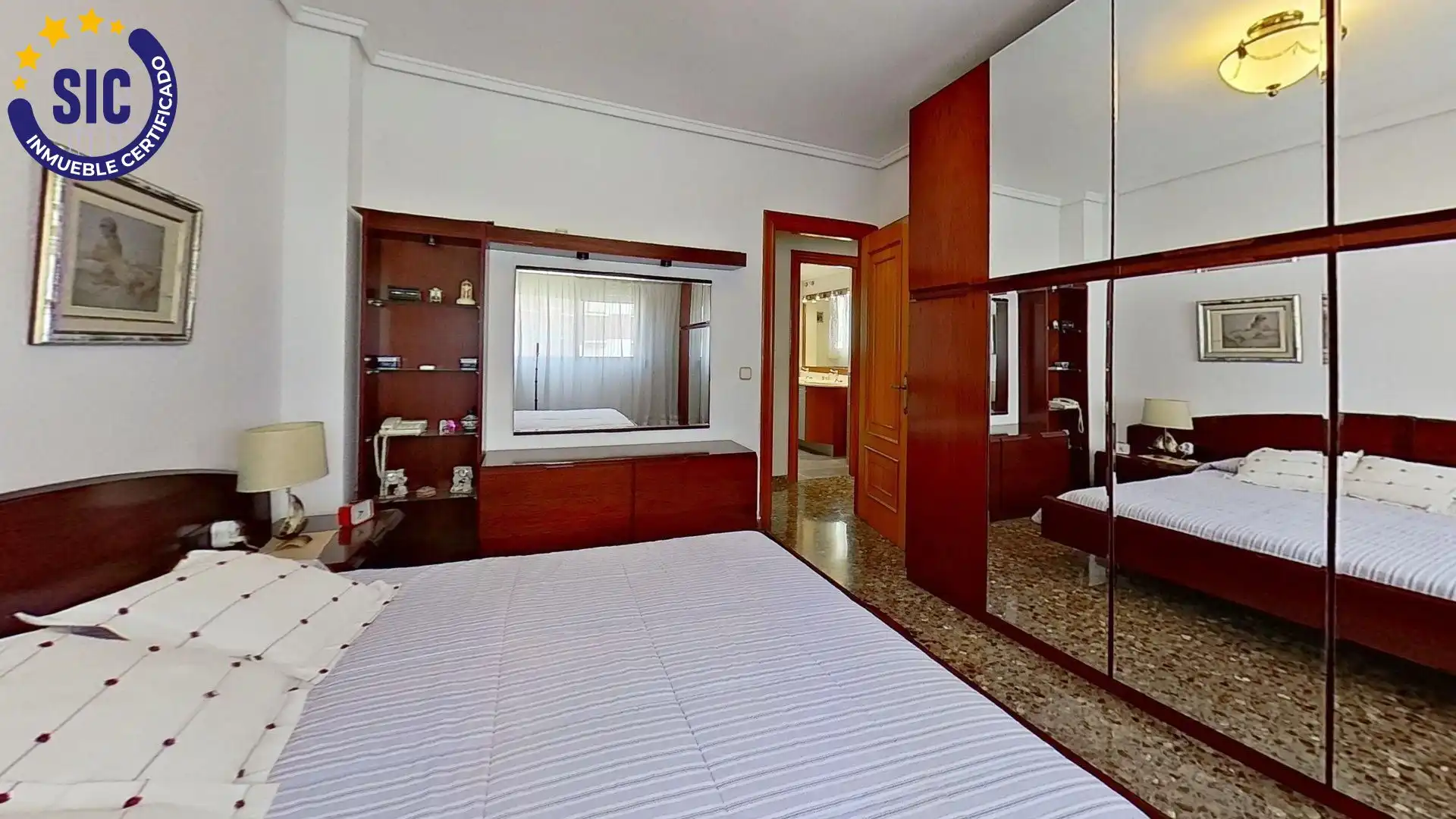 Habitación de Piso en venta en Valencia con Aire acondicionado, Calefacción y Balcón
