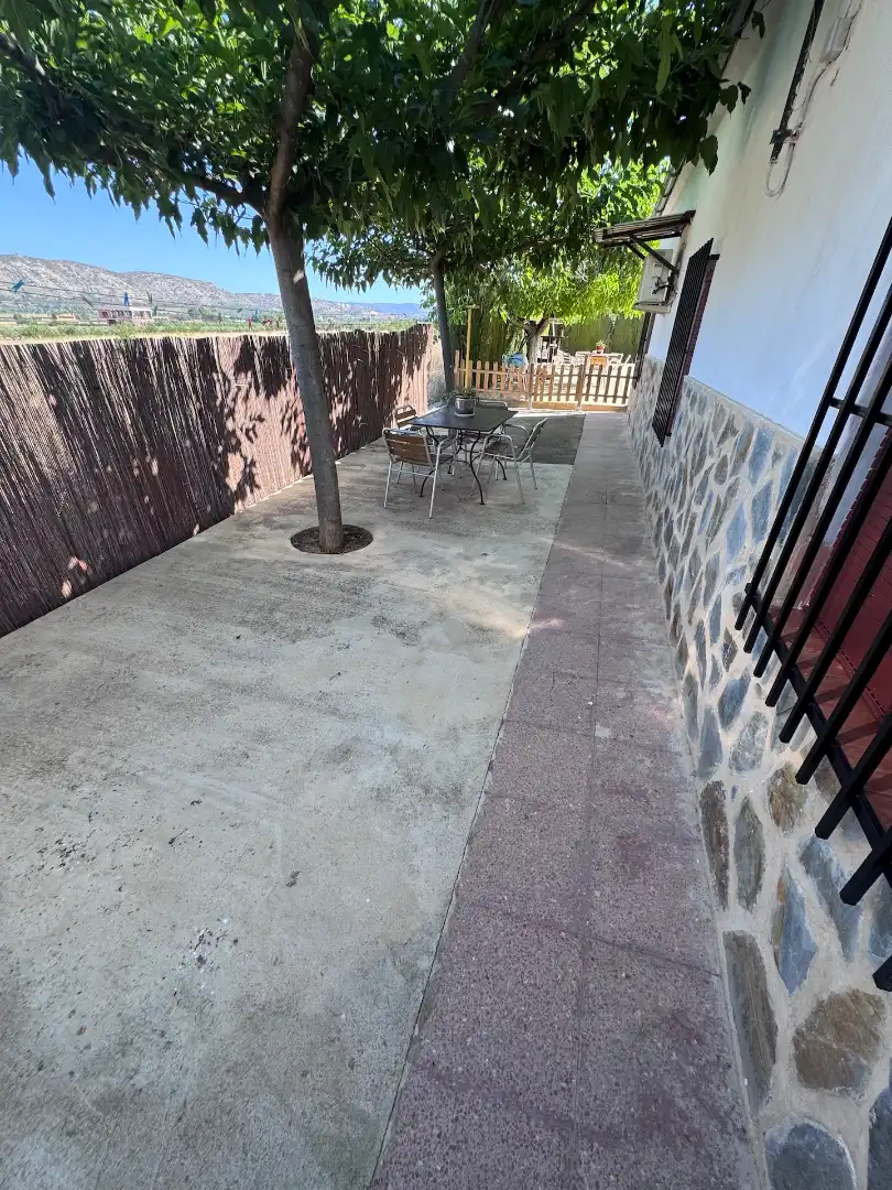 Terraza de Finca rústica en venta en Villena con Aire acondicionado, Calefacción y Jardín privado