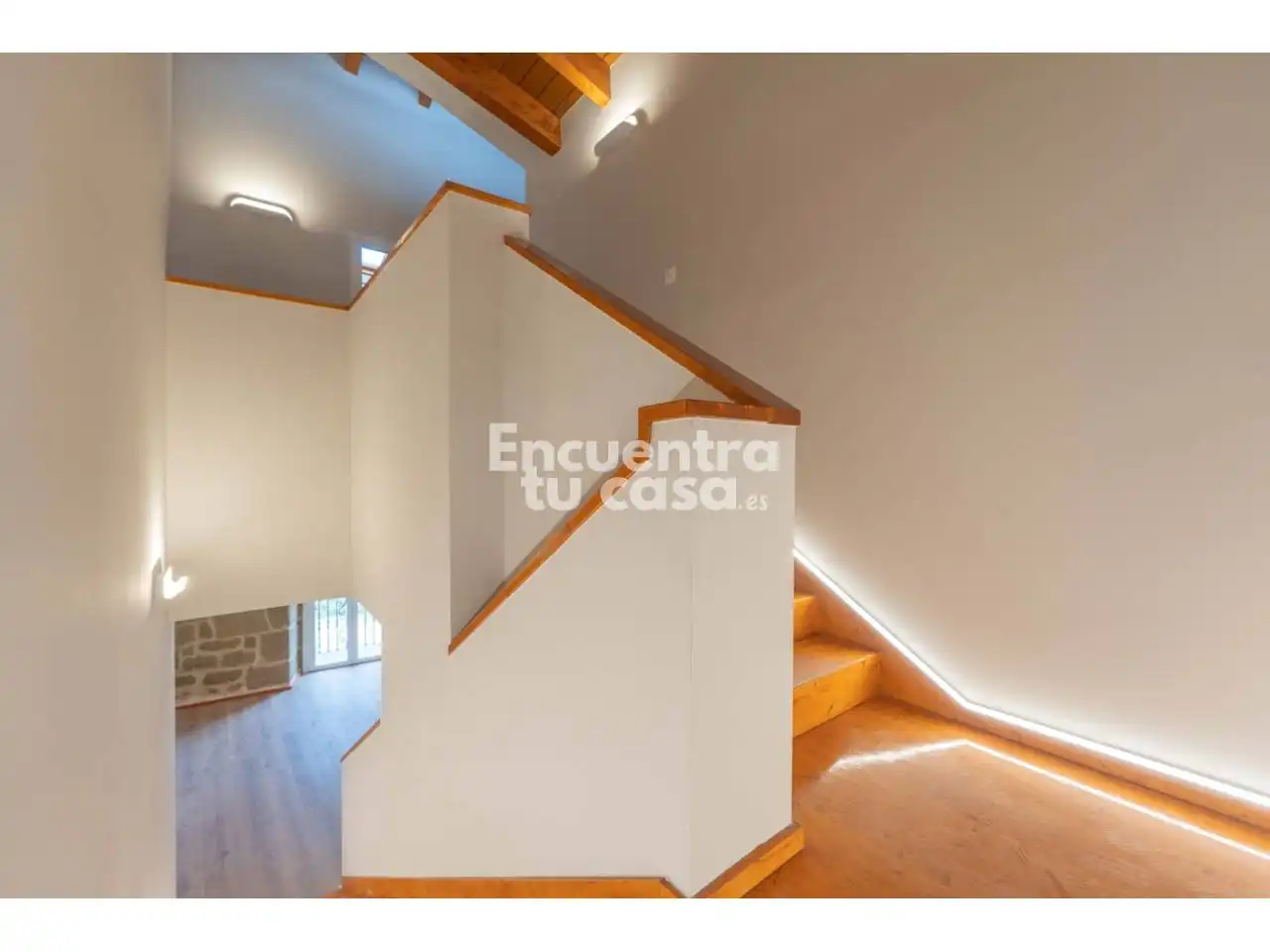 Maisonette zum Verkauf in Labastida / Bastida mit Heizung, Abstellraum und Alarm