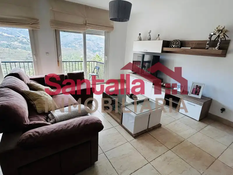 Sala de estar de Casa adosada en venta en Almuñécar con Terraza y Piscina comunitaria