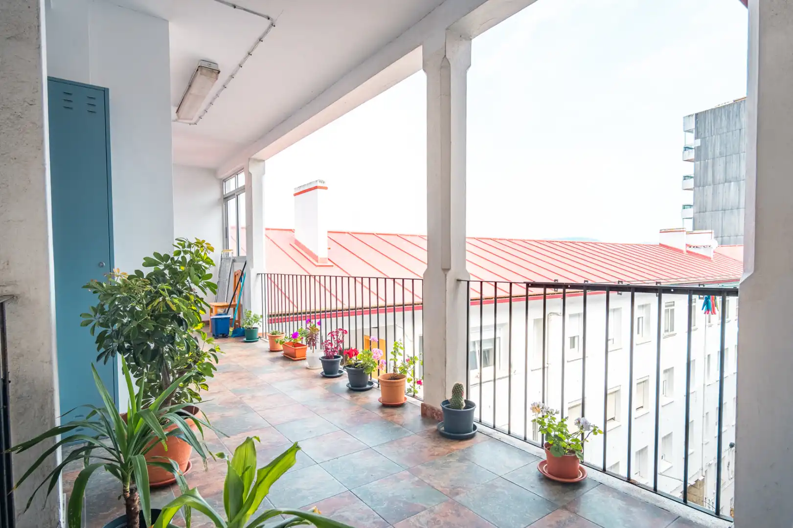 Terraza de Piso en venta en Vigo  con Amueblado, Horno y Lavadora