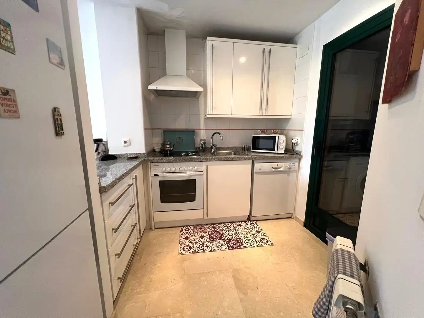 Appartement compact avec piscine à vendre à VIENA, imagen 3