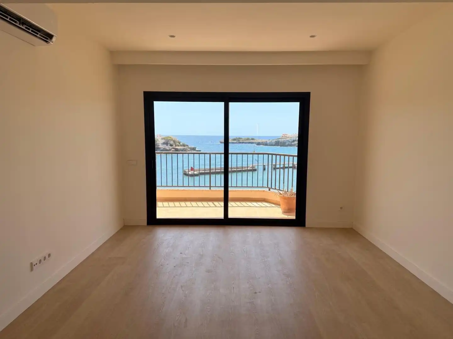 Balcony of Flat for rent in Porto Cristo  