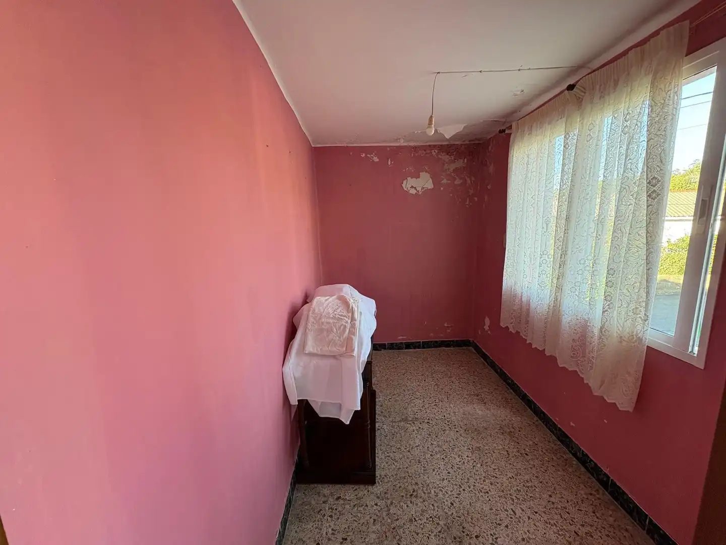 Country homes for sale in Camino da Torre, Fene