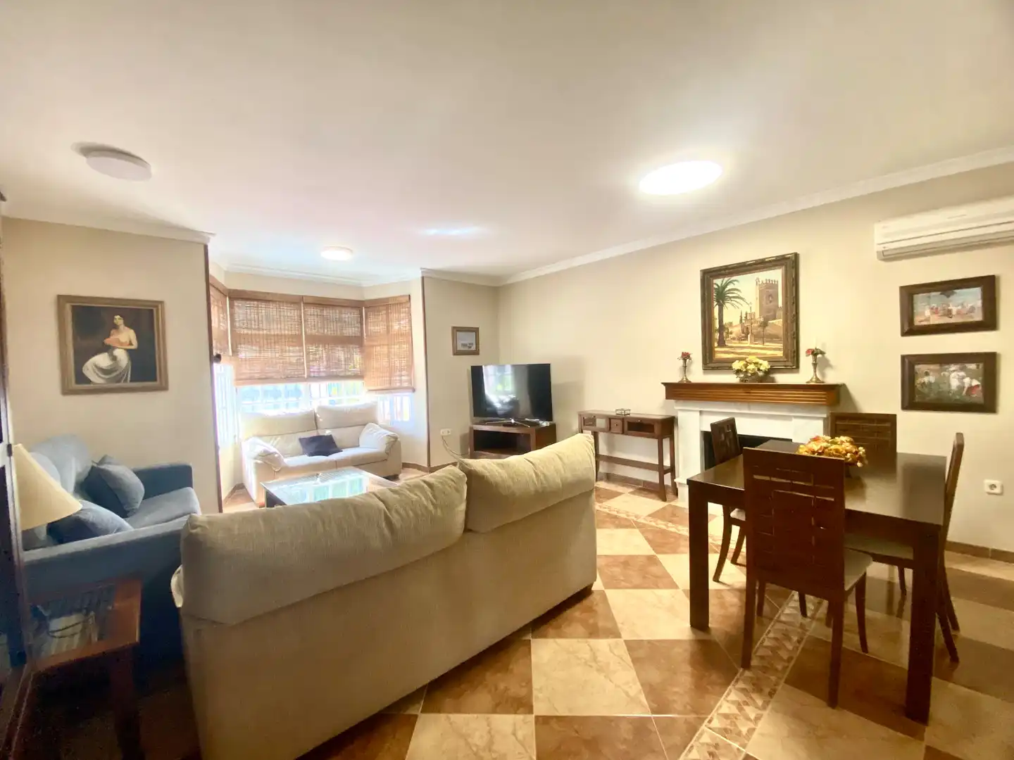 Sala de estar de Casa o chalet en venta en El Puerto de Santa María con Calefacción, Jardín privado y Piscina