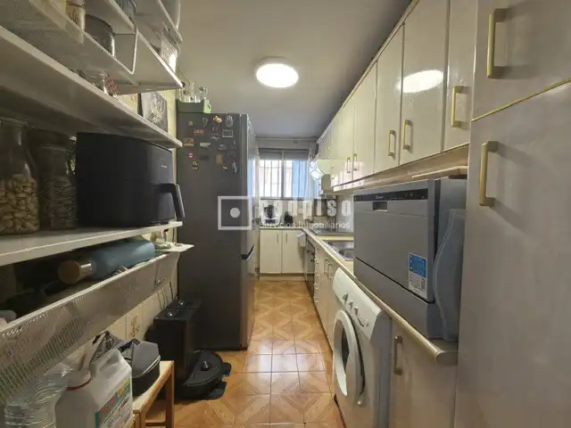 Cocina de Piso en venta en Madrid con Terraza