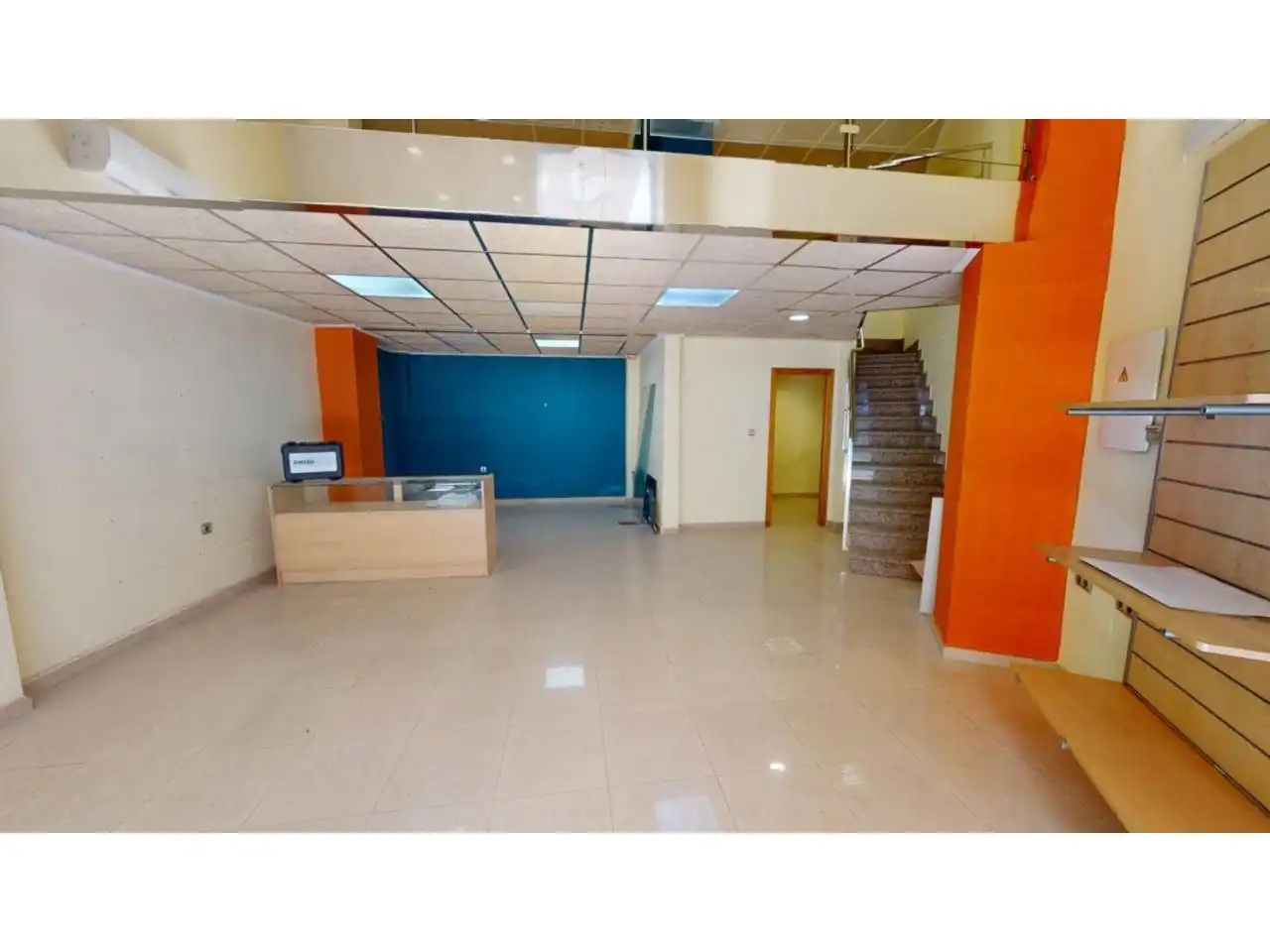 Local comercial en venda a Caravaca de la Cruz, imagen 3