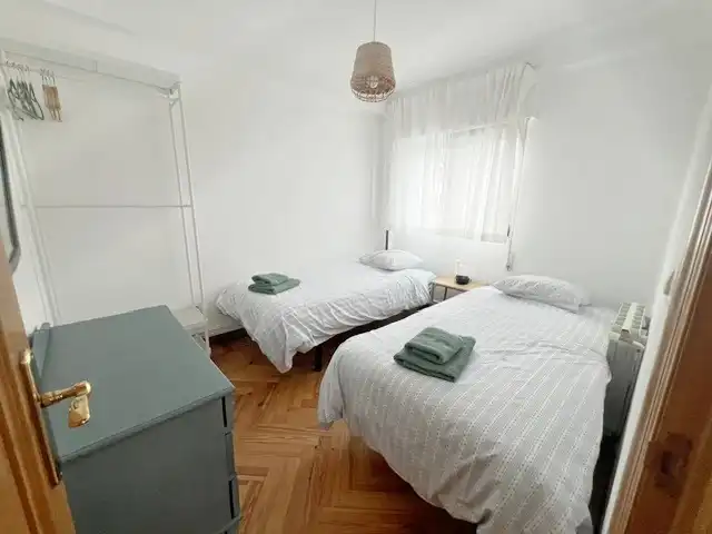Bedroom of Flat for rent in Santander  with Heating, Parquet flooring and Furnished
