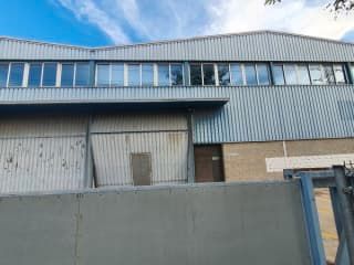 Vista exterior de Nave industrial en venta en Abrera