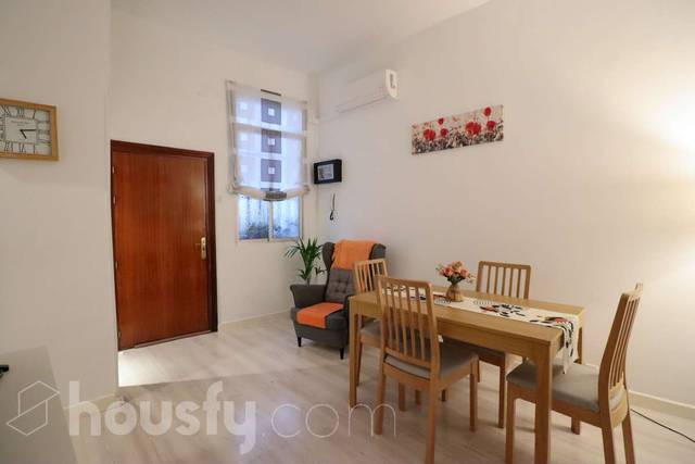 Piso en Venta en Calle de la Cebada, . en Palacio