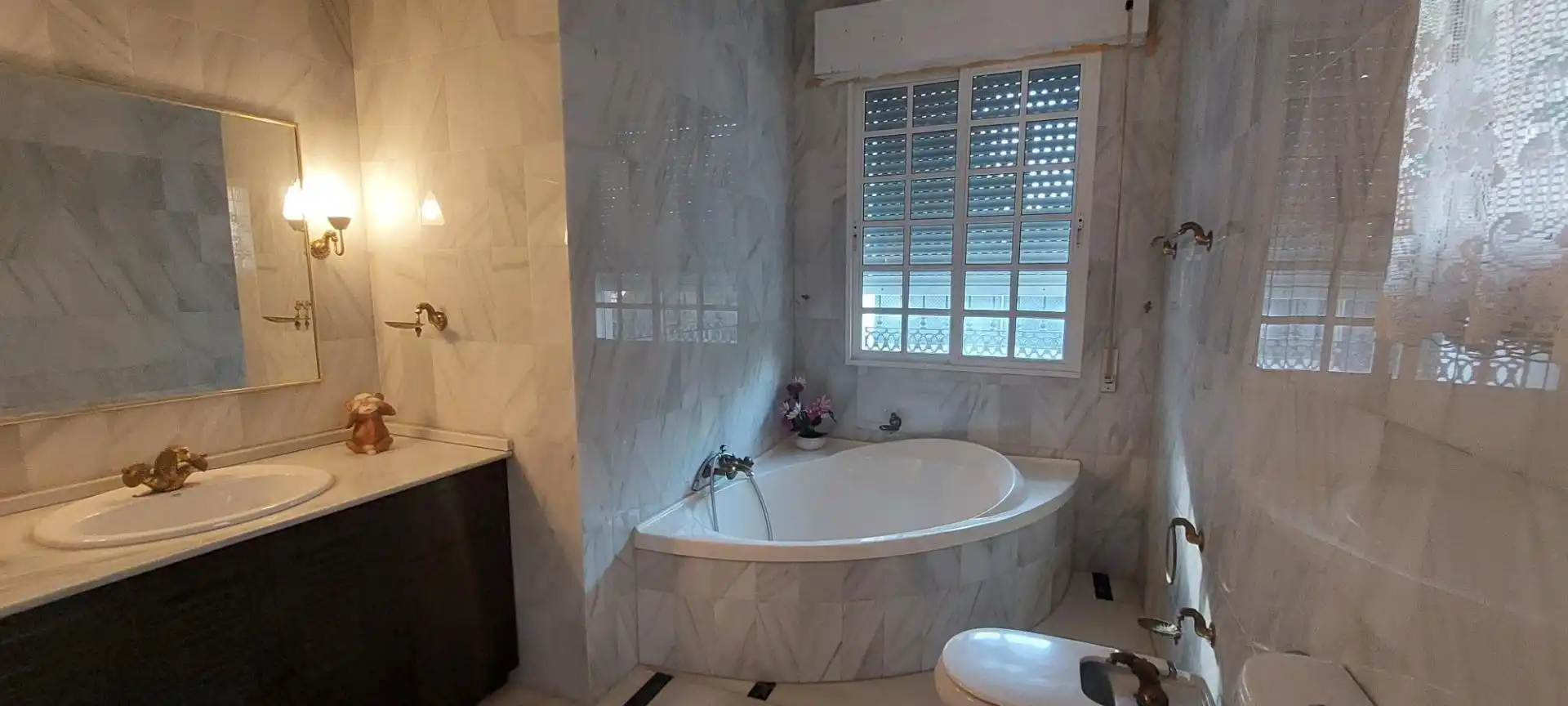 Chalet con piscina en venta en Cerros de Montequinto, imagen 22