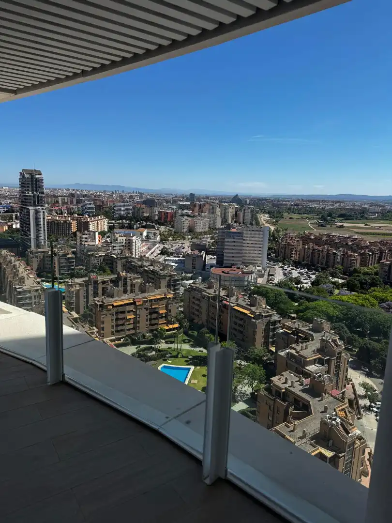 Vista exterior de Pis de lloguer en Valencia amb Aire condicionat, Calefacció i Terrassa