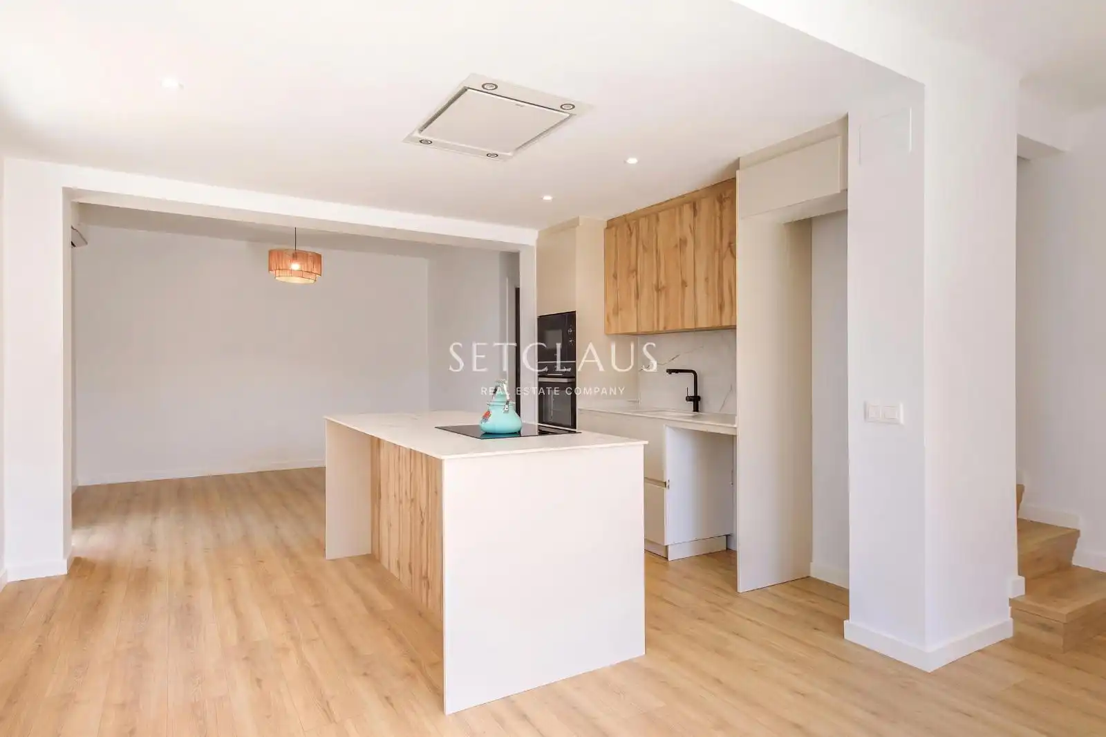 Detached homes for sale in Alella