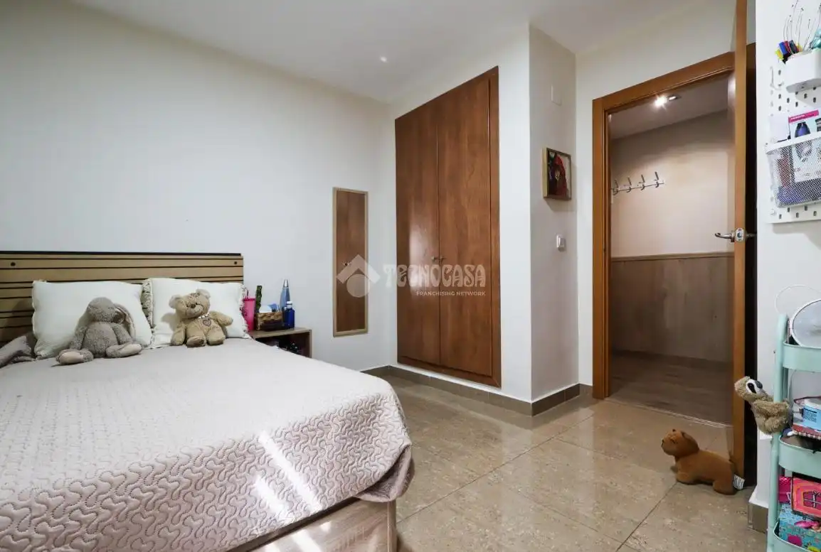 Schlafzimmer von Wohnung zum Verkauf in Sagunto / Sagunt mit Klimaanlage, Heizung und Balkon